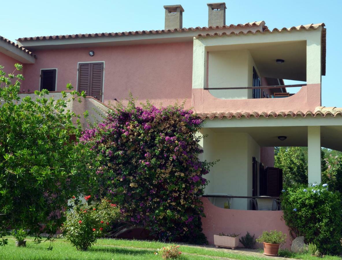 Casa Smeralda Cannigione Luaran gambar