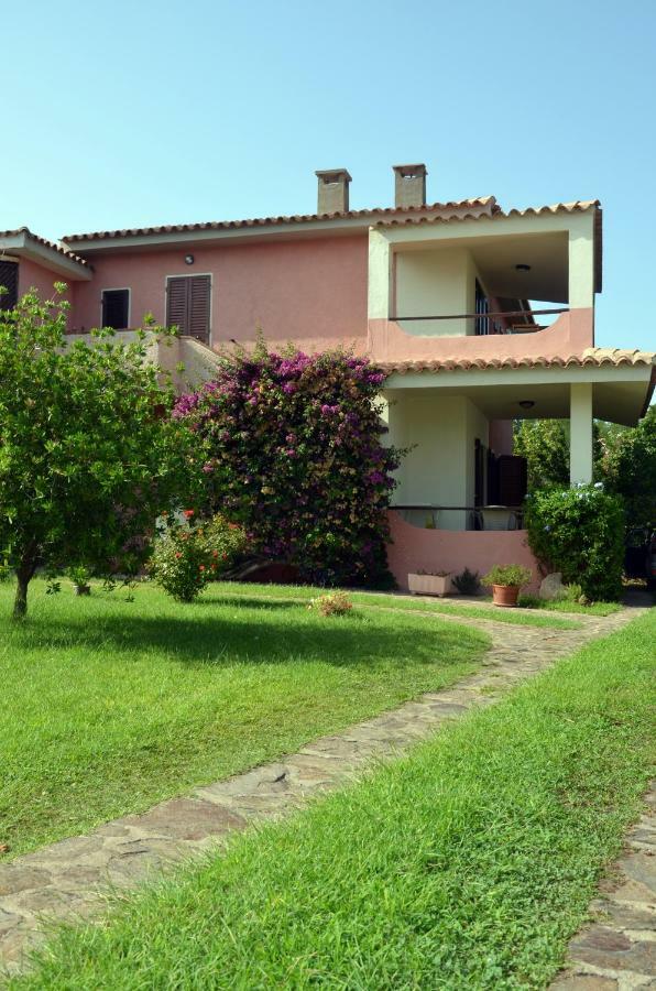 Casa Smeralda Cannigione Luaran gambar