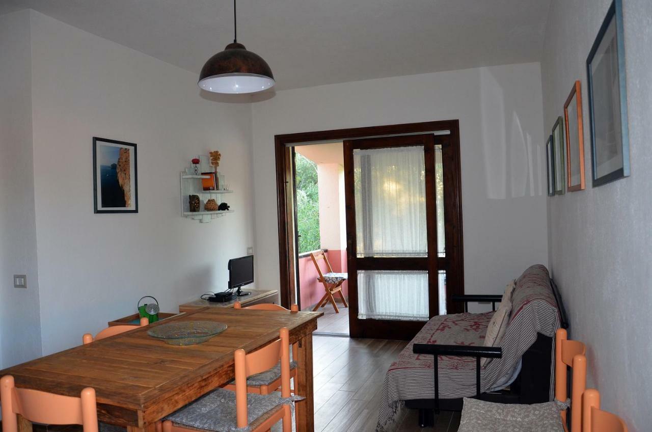 Casa Smeralda Cannigione Luaran gambar