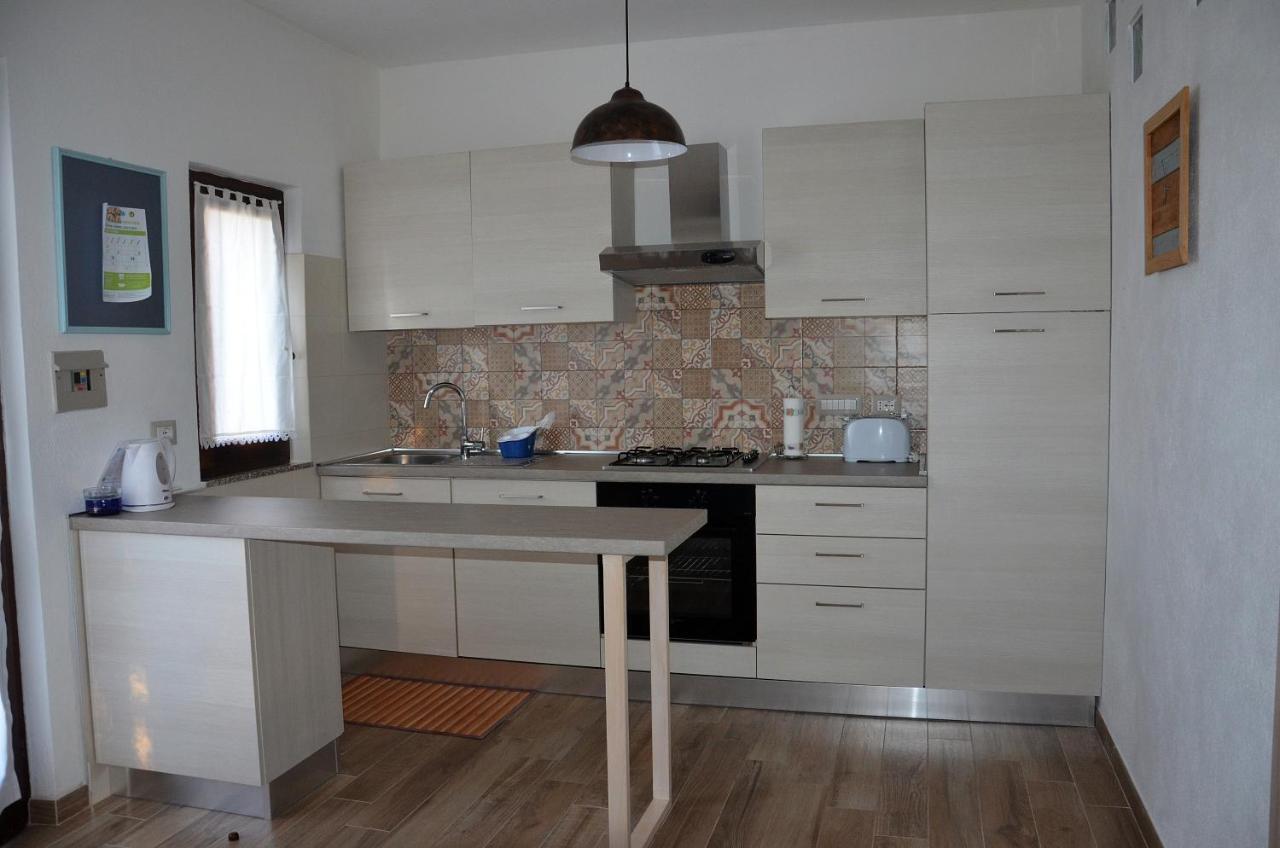 Casa Smeralda Cannigione Luaran gambar