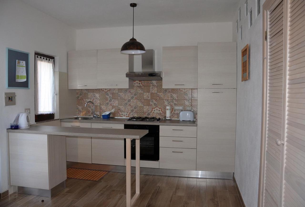 Casa Smeralda Cannigione Luaran gambar